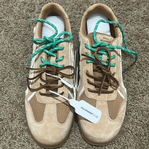 Killwinner Tan and Green Sneakers with Classic Low-Top Design